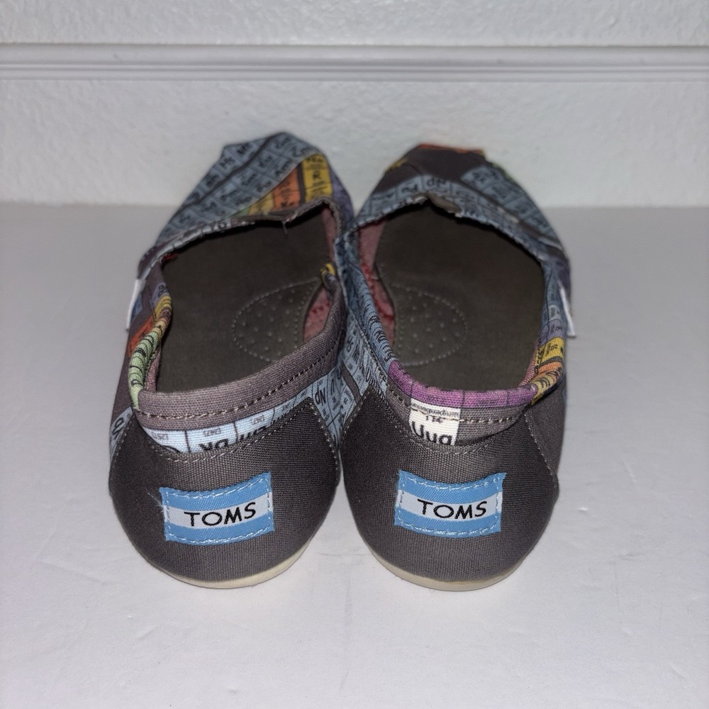 TOMS Periodic Table Alpargata Slip-on Shoes Chemistry/Science Print Size: 9.5 - Picture 4 of 8